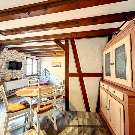 Apartamento Aux Deux Tours Riquewihr Exterior foto